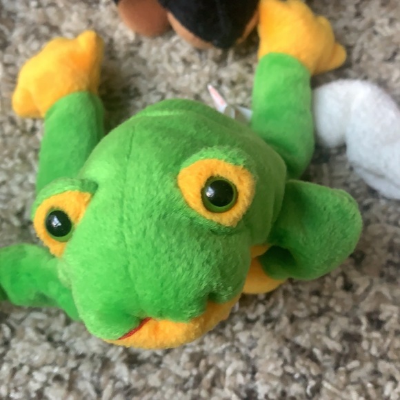 22 TY Beanie Babies Stuffed Animals/ Toys - Picture 11 of 16